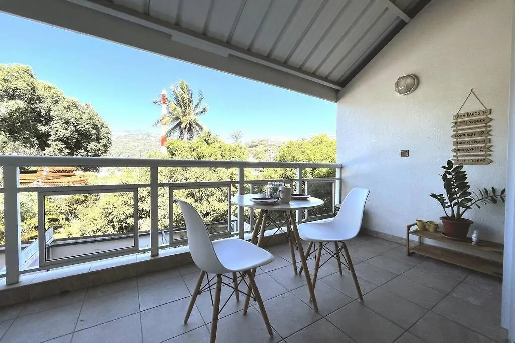 Heipoe Lodge - 6 Min Airport, Wifi, Ac & Parking Papeete  0*, Papeete (Tahiti) Polynésie française
